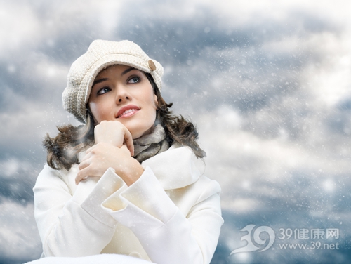 乳腺纤维瘤怎么治？手术并非唯一疗法