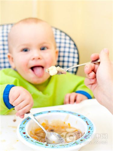婴儿 宝宝 吃东西 喂食 辅食 勺子 碗_5944621_xl